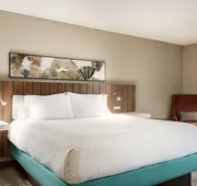Hilton Garden Inn Dubuque Downtown hotel detail image 7
