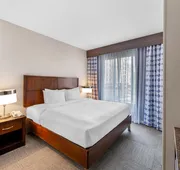 Hilton Garden Inn Overland Park hotel detail image 5