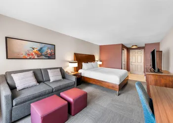 Hilton Garden Inn Overland Park hotel thumbnail 6