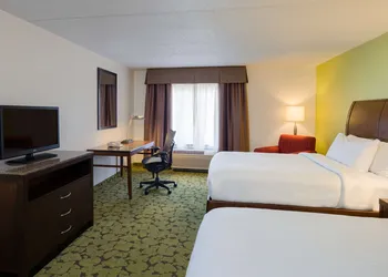 Hilton Garden Inn Edison/Raritan Center hotel thumbnail 8