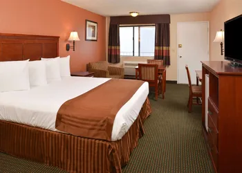 Americas Best Value Inn & Suites Bakersfield E hotel thumbnail 5