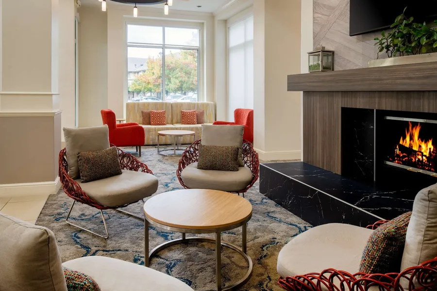 Hilton Garden Inn Roseville hotel detail image 2