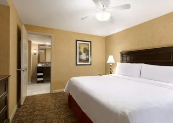 Homewood Suites by Hilton Syracuse/Liverpool hotel thumbnail 8