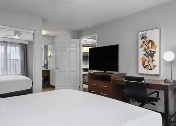 Homewood Suites by Hilton Columbus/Airport hotel thumbnail 6