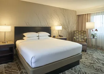 Hilton Cincinnati Airport hotel thumbnail 6