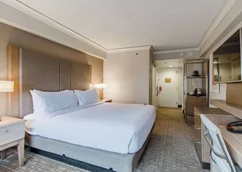 Coast Seattle Downtown Hotel by APA hotel thumbnail 8