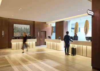 Hilton Toronto hotel thumbnail 3