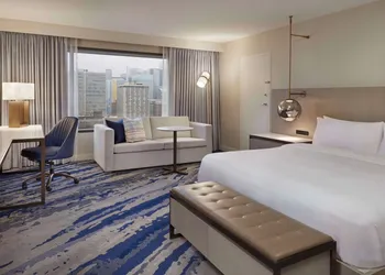 Hilton Toronto hotel thumbnail 7