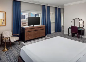 Skirvin Oklahoma City, a Hilton Hotel hotel thumbnail 8