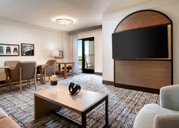Hilton Dallas/Southlake Town Square hotel thumbnail 8
