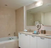 Beach House Fort Lauderdale, a Hilton Resort hotel detail image 3