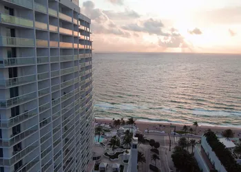 Beach House Fort Lauderdale, a Hilton Resort hotel thumbnail 5