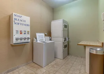 Hampton Inn & Suites Gainesville hotel thumbnail 7