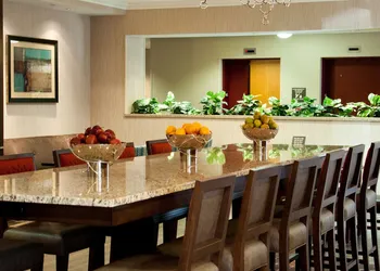 Hampton Inn Doylestown hotel thumbnail 4