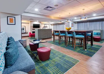 Hampton Inn Clarion hotel thumbnail 2