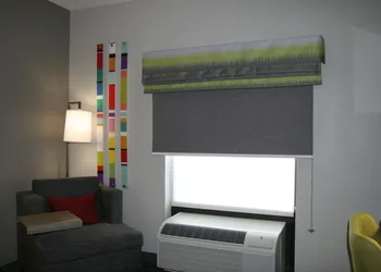 Hampton Inn Clarion hotel thumbnail 8