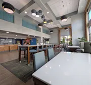 Hampton Inn & Suites Tacoma hotel detail image 4