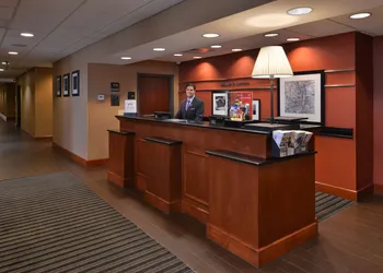 Hampton Inn & Suites Tacoma hotel thumbnail 6