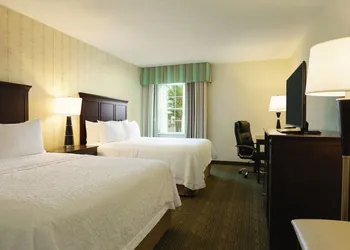 Hampton Inn Dover hotel thumbnail 4