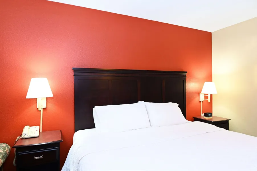 Hampton Inn Richmond-Southwest-Hull Street hotel detail image 6