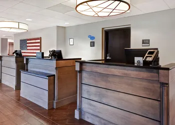 Hampton Inn & Suites Alexandria Old Town Area South hotel thumbnail 2