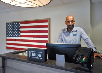 Hampton Inn & Suites Alexandria Old Town Area South hotel thumbnail 3