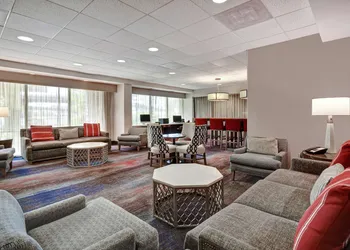 Hampton Inn & Suites Alexandria Old Town Area South hotel thumbnail 4