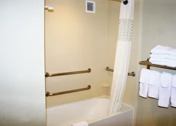Hampton Inn & Suites Alexandria Old Town Area South hotel thumbnail 7