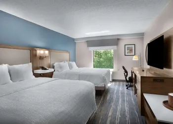 Hampton Inn Charlotte-Belmont at Montcross hotel thumbnail 6