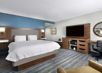 Hampton Inn Charlotte-Belmont at Montcross hotel thumbnail 7