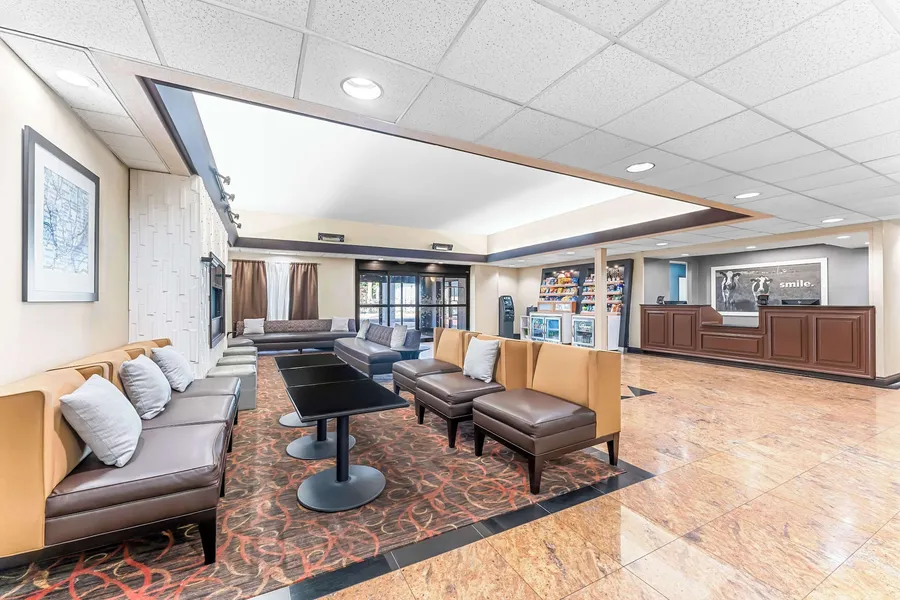 Hampton Inn Stroudsburg/Poconos hotel detail image 2