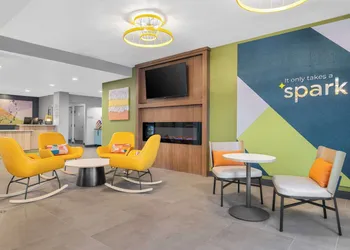 Spark by Hilton Colorado Springs I 25 Central hotel thumbnail 4