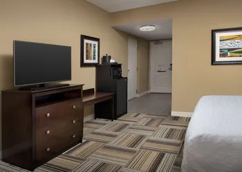 Hampton Inn Knoxville East hotel thumbnail 6