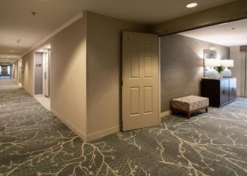 Hampton Inn & Suites Nashville-Green Hills hotel thumbnail 3