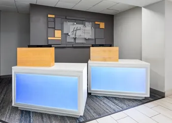Holiday Inn Express New Albany - Louisville NW by IHG hotel thumbnail 2