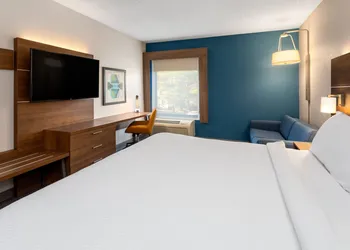 Holiday Inn Express New Albany - Louisville NW by IHG hotel thumbnail 8
