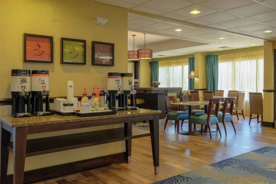 Hampton Inn Edenton hotel detail image 2