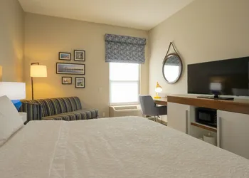 Hampton Inn Edenton hotel thumbnail 6