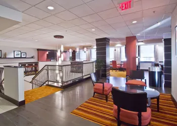 Hampton Inn & Suites Columbus-Downtown hotel thumbnail 4