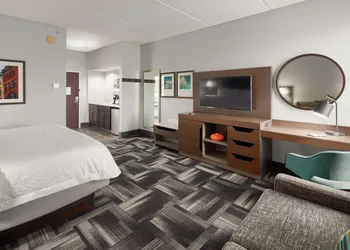 Hampton Inn Louisville - Northeast hotel thumbnail 6