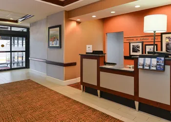 Hampton Inn College Park hotel thumbnail 3
