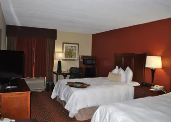 Hampton Inn College Park hotel thumbnail 8