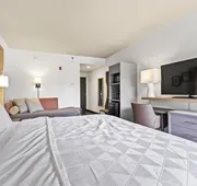 Holiday Inn St. Petersburg West by IHG hotel detail image 5