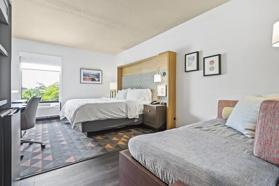 Holiday Inn St. Petersburg West by IHG hotel detail image 6