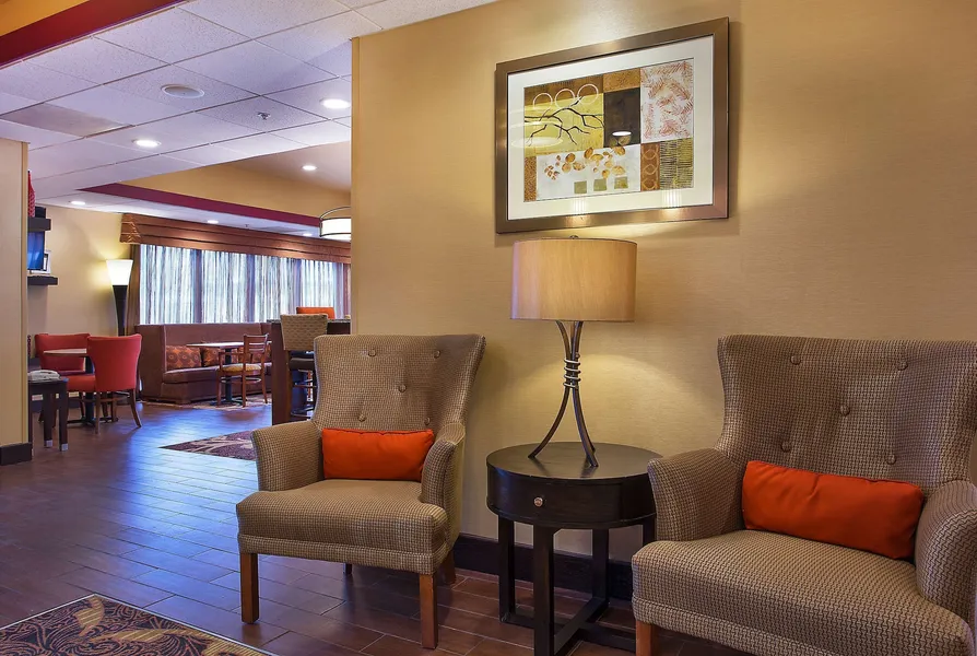 Hampton Inn Dry Ridge hotel detail image 6