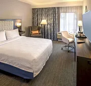 Hampton Inn & Suites Fairfield hotel detail image 7