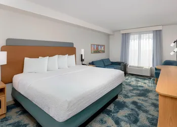 Hampton Inn & Suites Austin-Airport hotel thumbnail 7