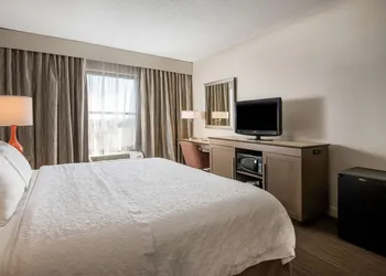 Hampton Inn Myrtle Beach-West hotel thumbnail 5