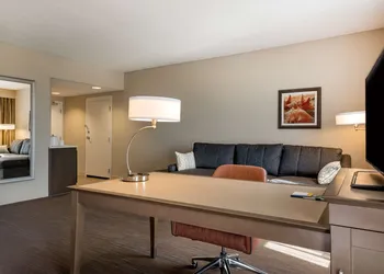 Hampton Inn Myrtle Beach-West hotel thumbnail 8