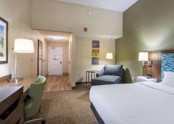 Hampton Inn Buffalo South/I-90 hotel thumbnail 6